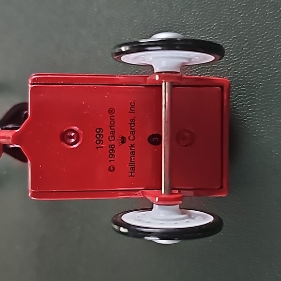 Hallmark Ornament | 1999 Delivery Cycle Christmas Ornament - Picture 3 of 3